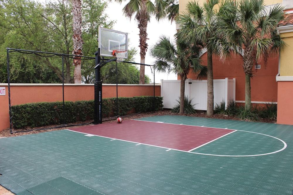 Hilton Garden Inn Orlando Lake Buena Vista Exterior photo