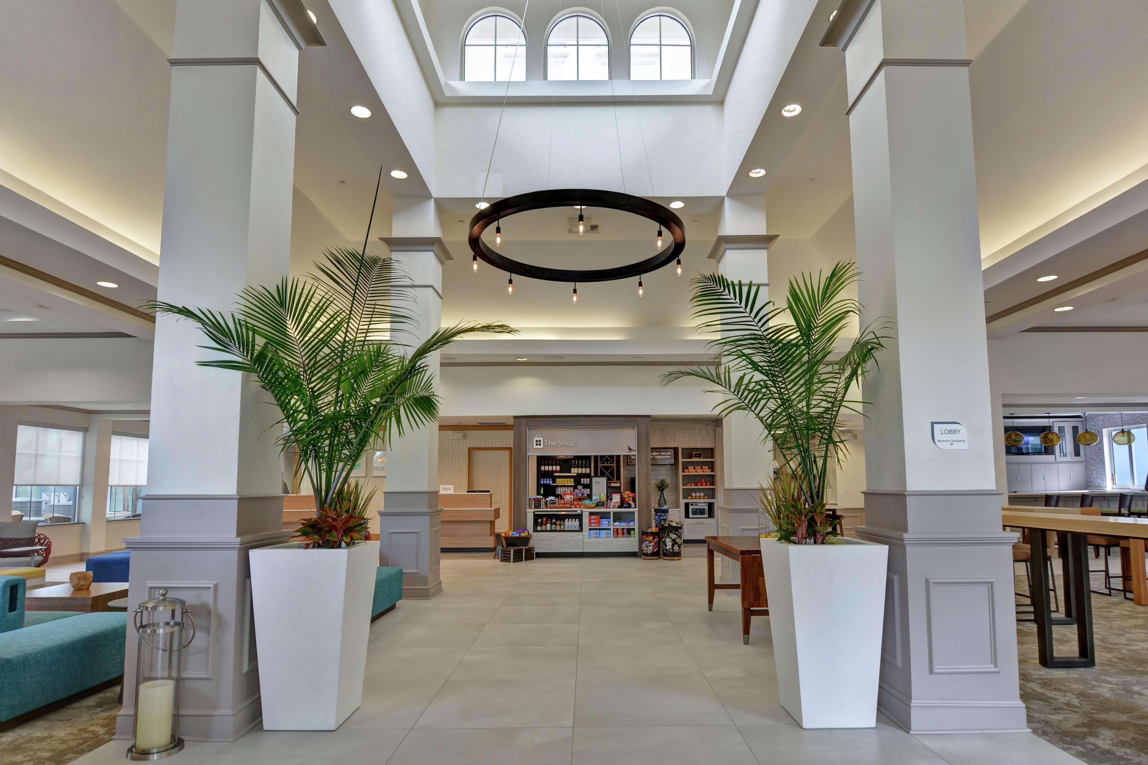 Hilton Garden Inn Orlando Lake Buena Vista Exterior photo