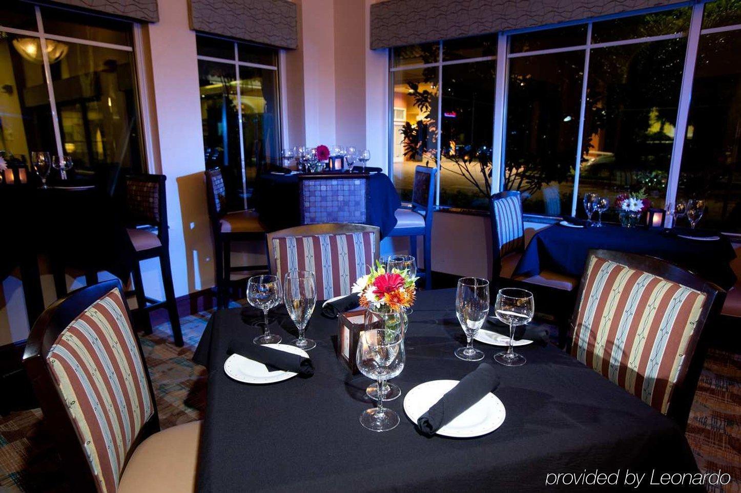 Hilton Garden Inn Orlando Lake Buena Vista Restaurant photo