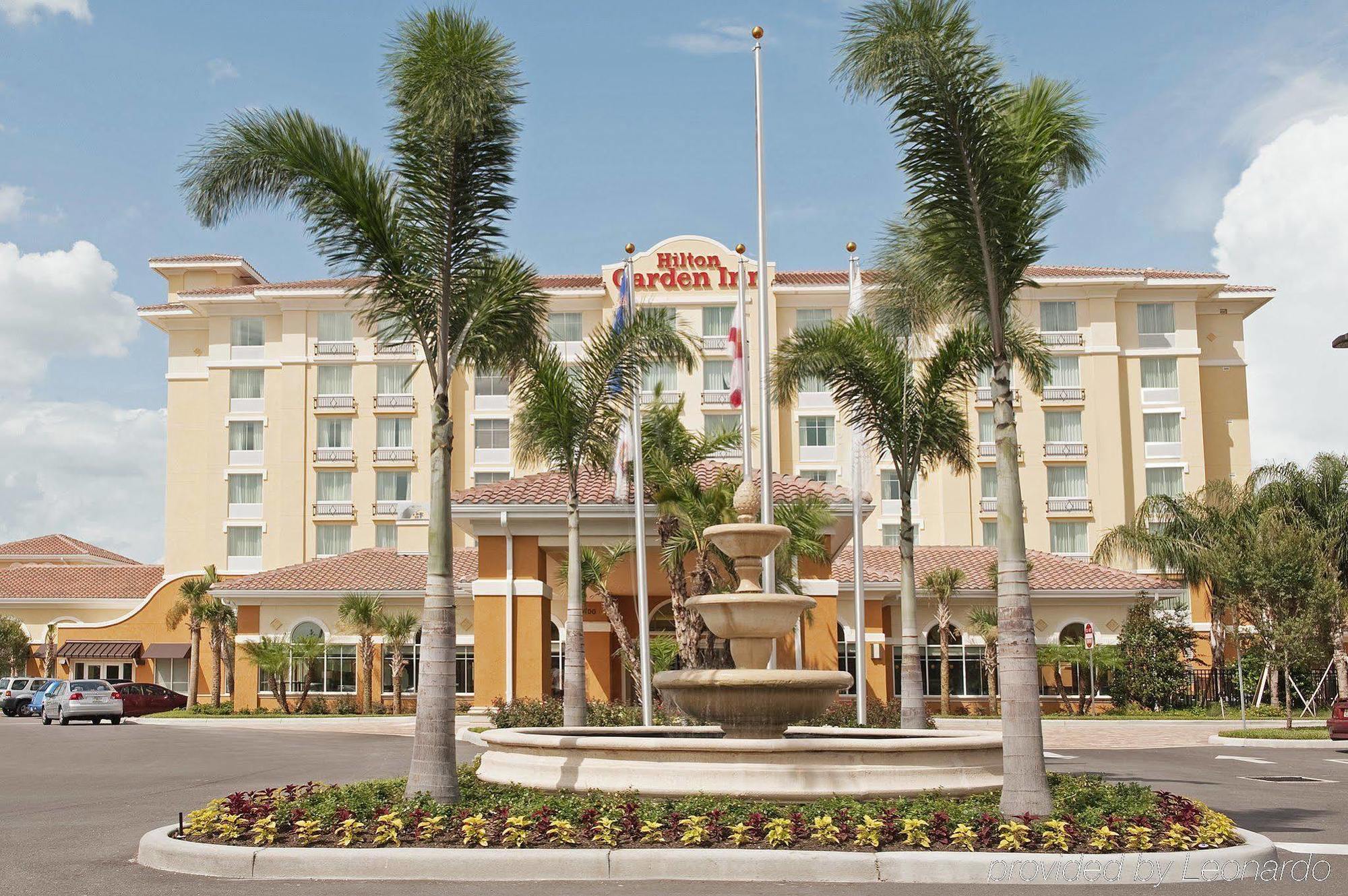 Hilton Garden Inn Orlando Lake Buena Vista Exterior photo