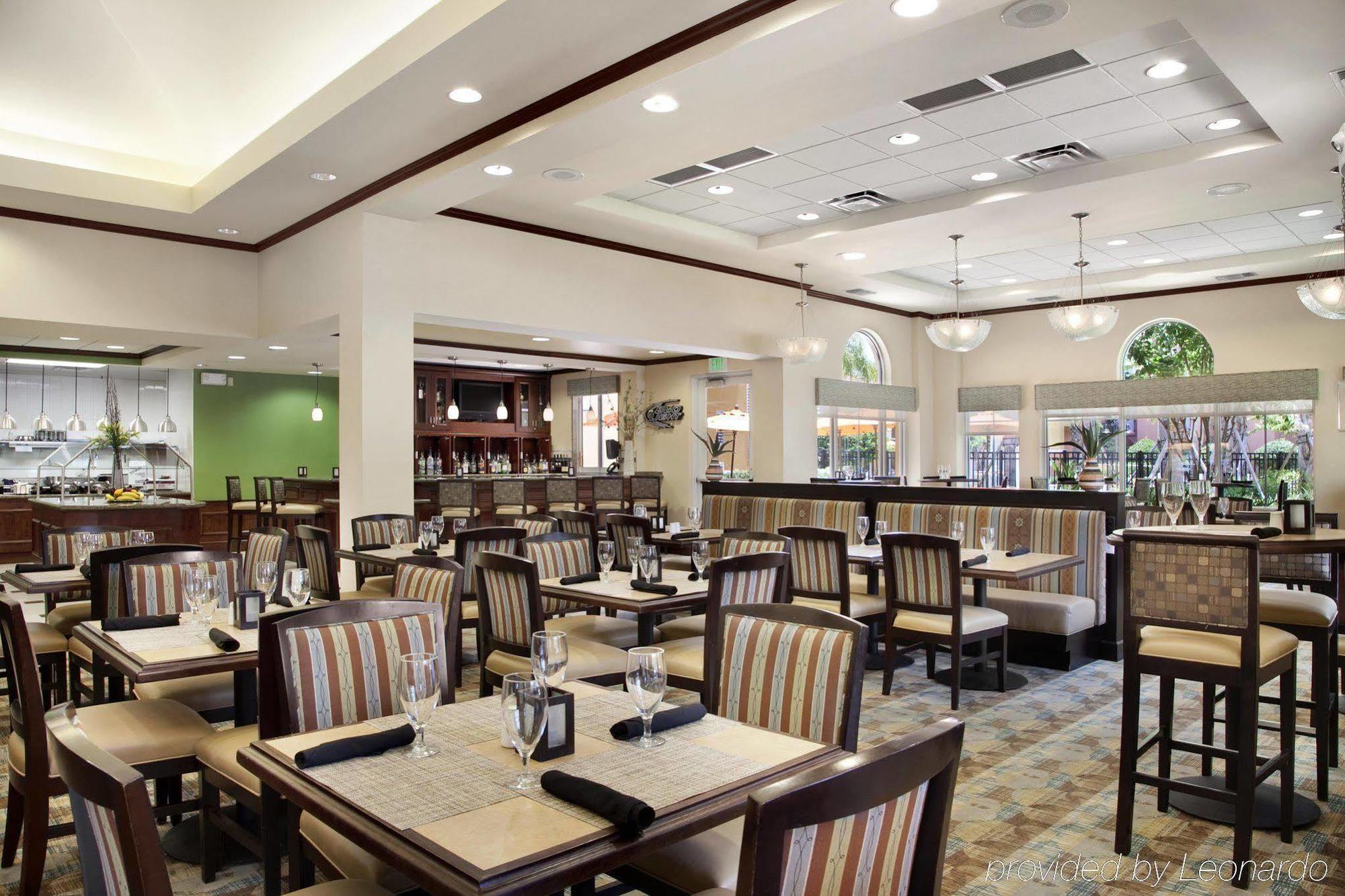 Hilton Garden Inn Orlando Lake Buena Vista Restaurant photo